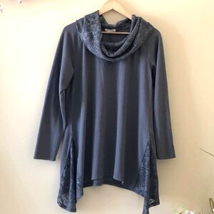 Maurices Sweater Gray Size XL  NWT